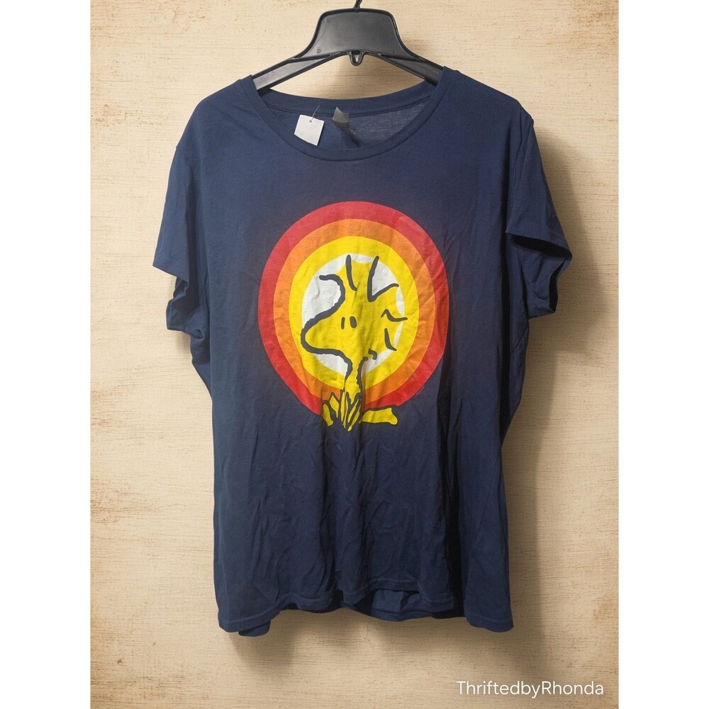 NWT Peanuts Woodstock Graphic T-Shirt 2XL Navy Concentric Circles